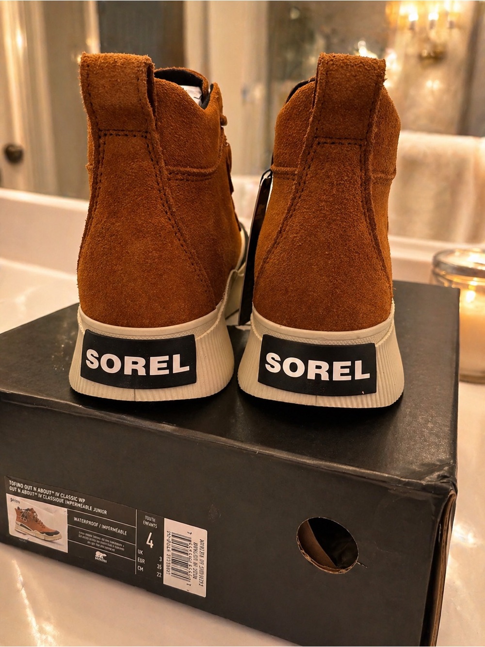 Brand New Sorel Waterproof Youth Boots Size 4 US / EU 35 Black Brown White Sole - Picture 3 of 6